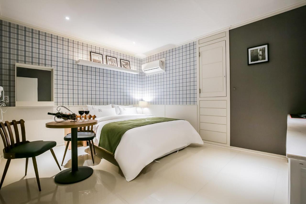 Yello Hotel Чхонджу Экстерьер фото
