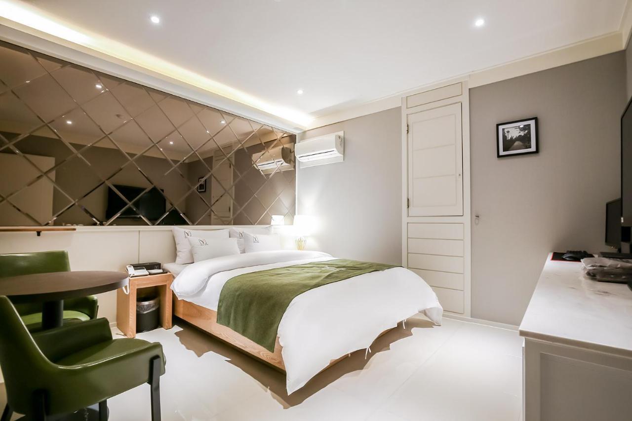 Yello Hotel Чхонджу Экстерьер фото