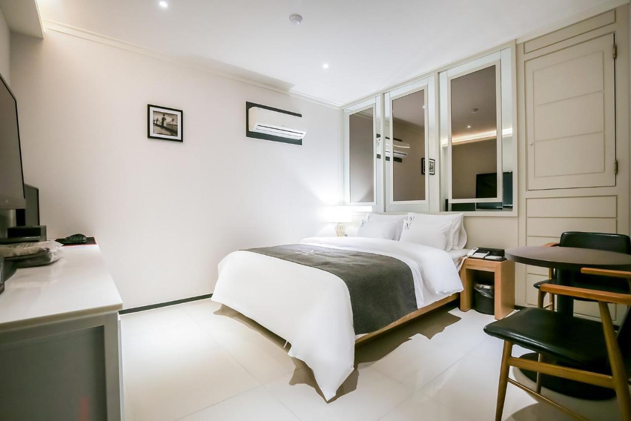 Yello Hotel Чхонджу Экстерьер фото