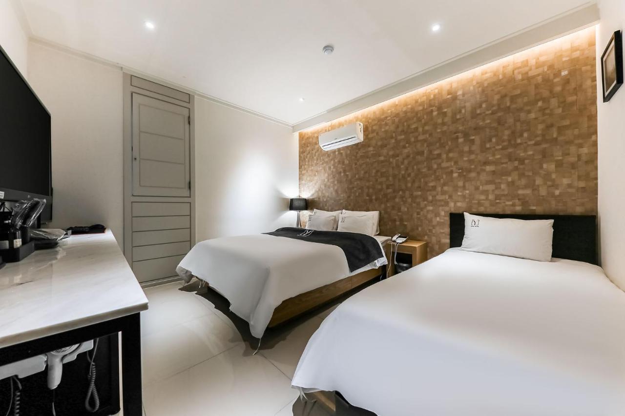 Yello Hotel Чхонджу Экстерьер фото